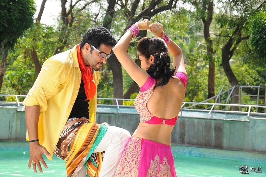 Ninne-Korukunta-Movie-Stills